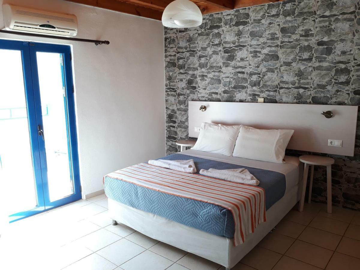 Loutro Holidays Exterior photo
